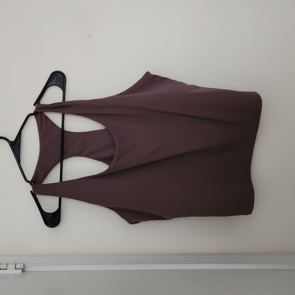 Workout tank top